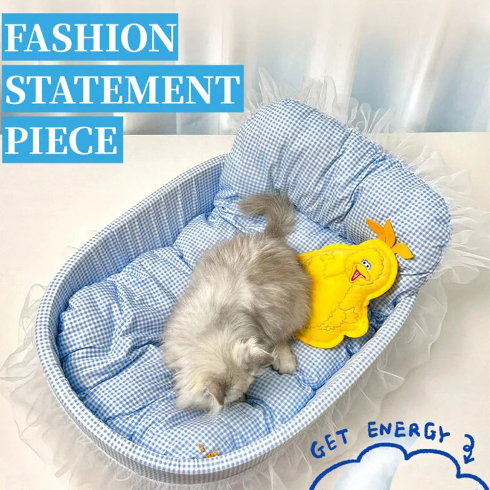 Adorable canapé-lit « princesse » pour animaux (chats/chiens) avec bordure en dentelle, adapté à toutes les saisons ; modèle ovale en peluche douce, lavable et déhoussable.