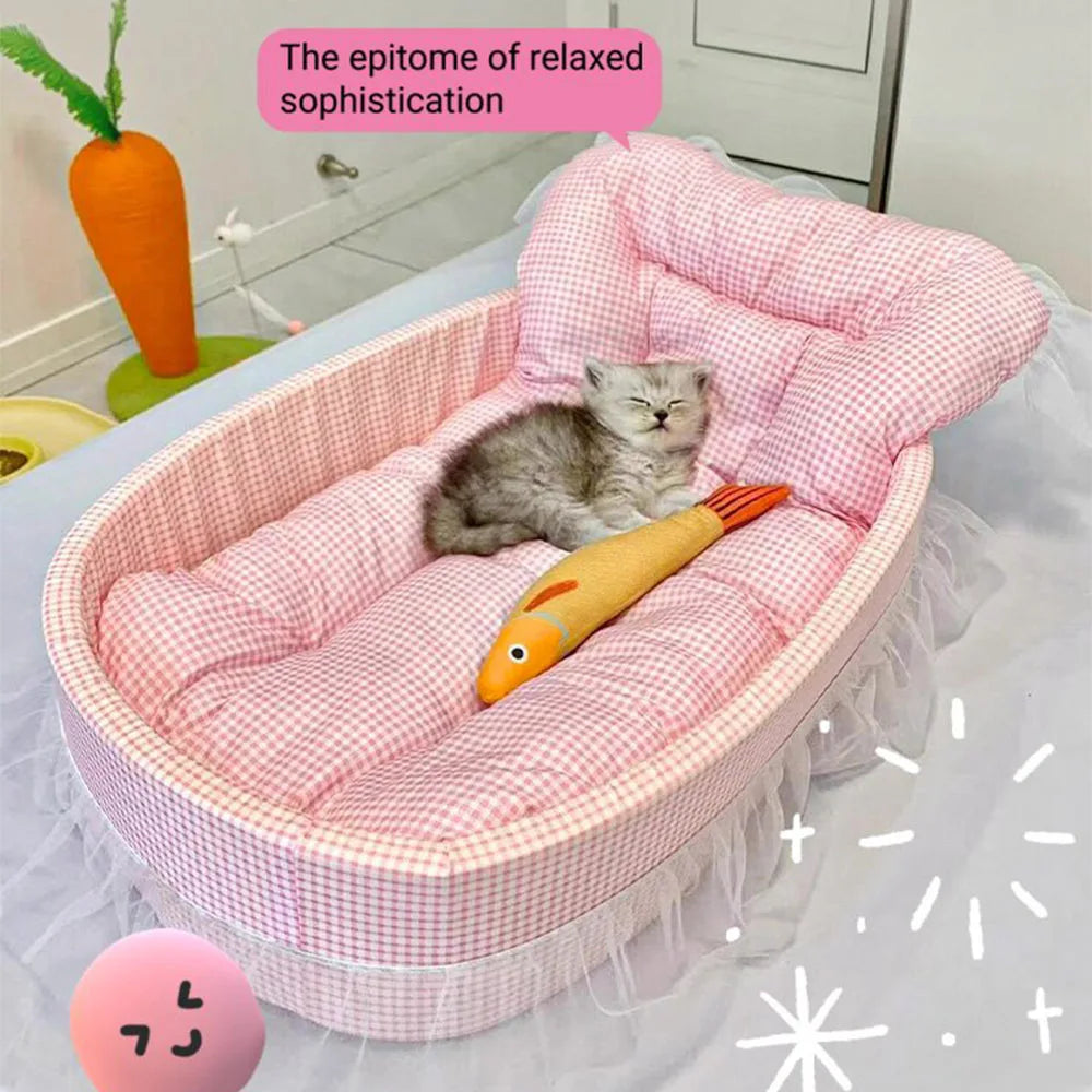 Adorable canapé-lit « princesse » pour animaux (chats/chiens) avec bordure en dentelle, adapté à toutes les saisons ; modèle ovale en peluche douce, lavable et déhoussable.