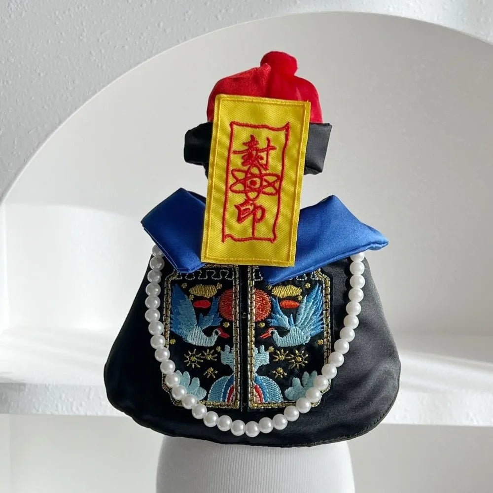 Accessoires pour animaux : vêtements d'Halloween mignons pour chiens, costume décoratif et original, tenue de zombie amusante (3 tailles disponibles).