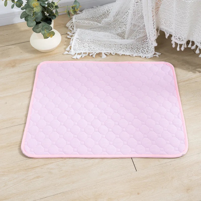 Alèse absorbante et réutilisable pour chien – Tapis d'apprentissage de la propreté lavable, tapis de sol ou protection de siège auto pour animaux