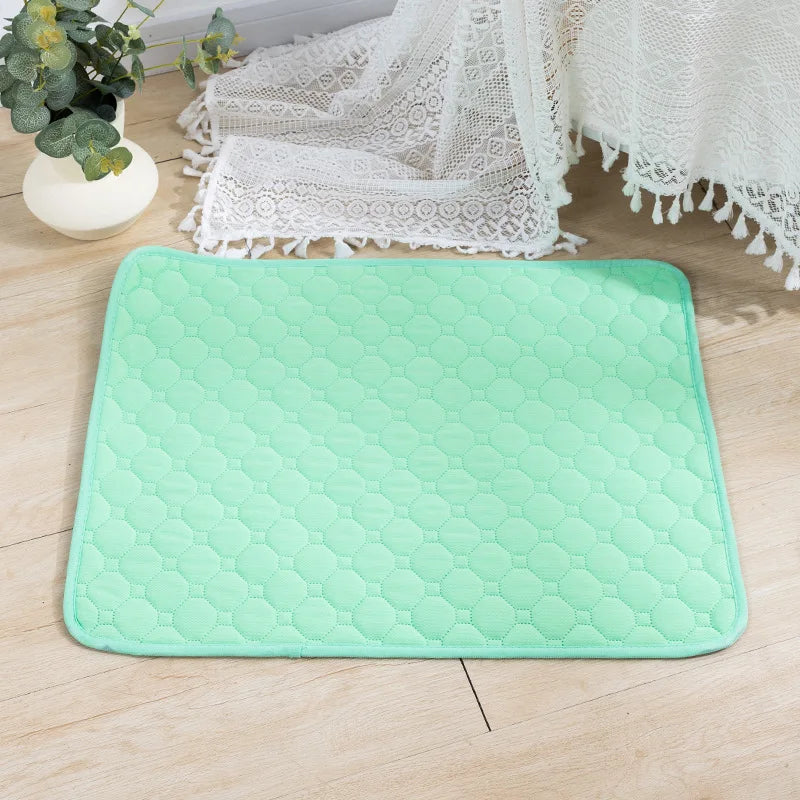 Alèse absorbante et réutilisable pour chien – Tapis d'apprentissage de la propreté lavable, tapis de sol ou protection de siège auto pour animaux